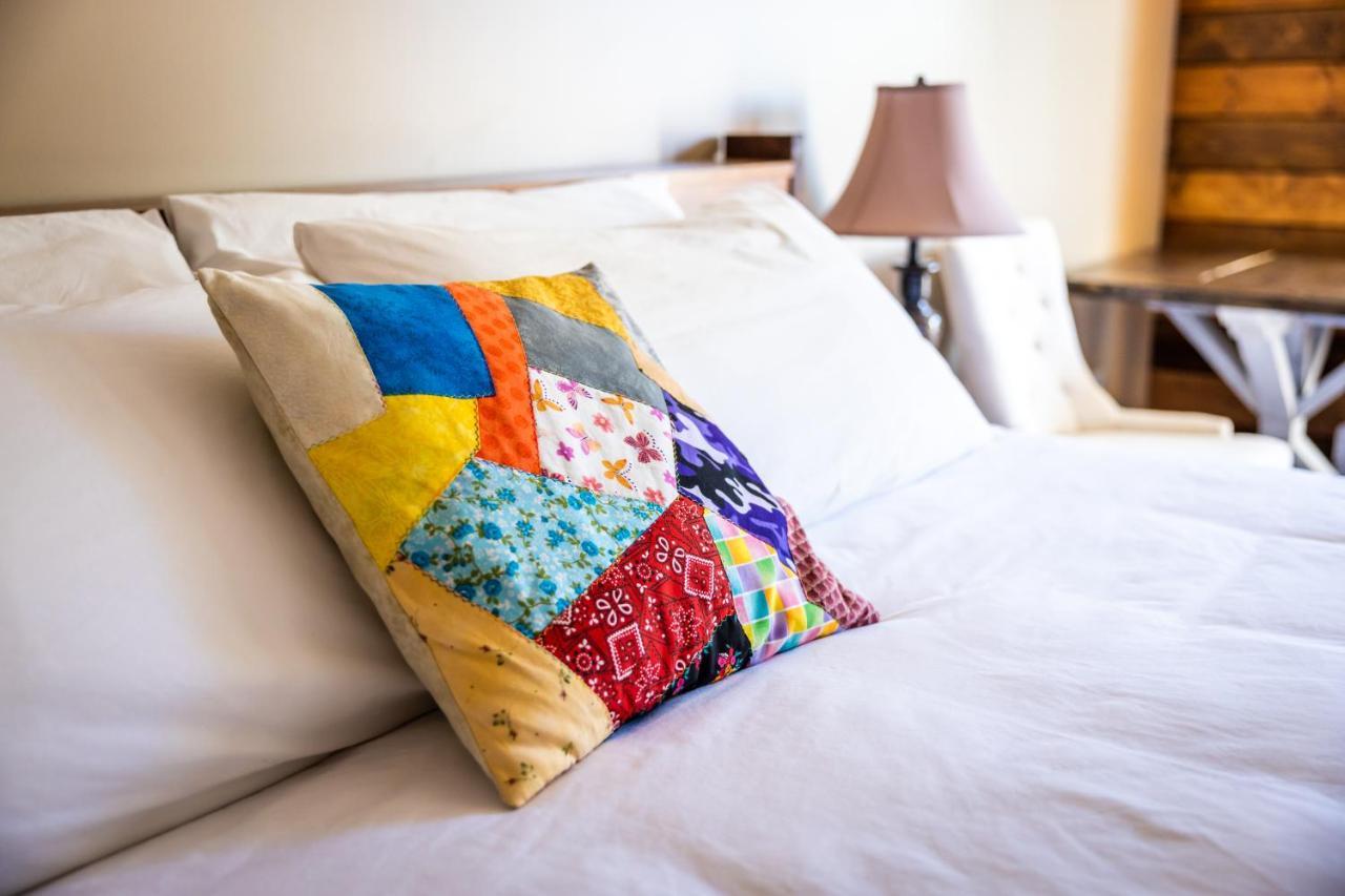 Upper Humber Settlement A Farmstay B&B Cormack Экстерьер фото
